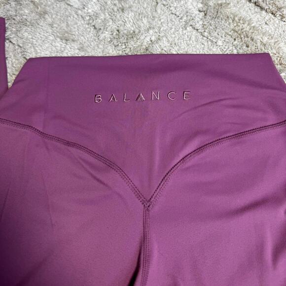 Vitality Balance Athletica Ascend Legging - Picture 3 of 5